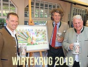 Festkrug der Wiesnwirte 2019 zeigt die Bavaria mit Löwen und Schild - vorgestellt wurde der Wirtekrug 2019 am 22.07.2019 im Paulaner am Nockherberg (©Foto: Martin Schmitz)